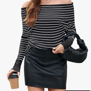 Black and White Striped Off-Shoulder Top NIP Sz M
